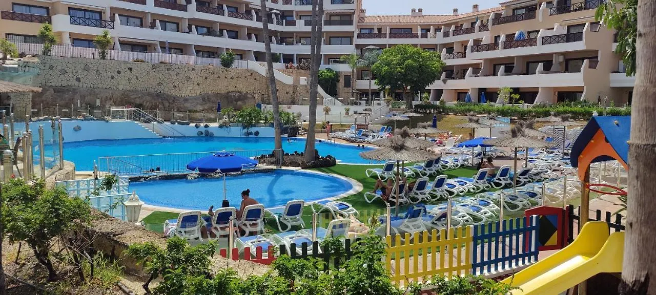One Bed Ground Floor Pool View Apartment San Miguel de Abona
