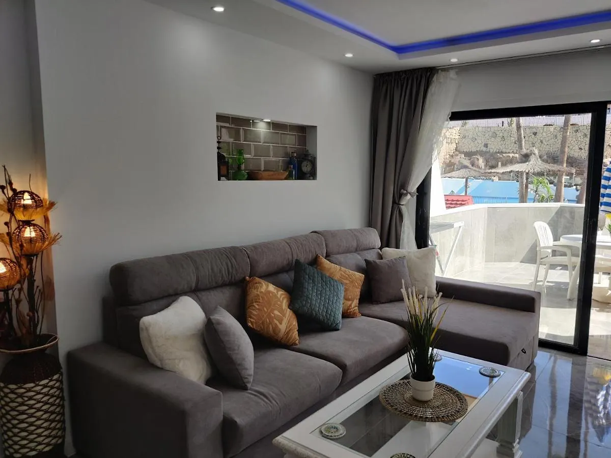 One Bed Ground Floor Pool View Apartment San Miguel de Abona