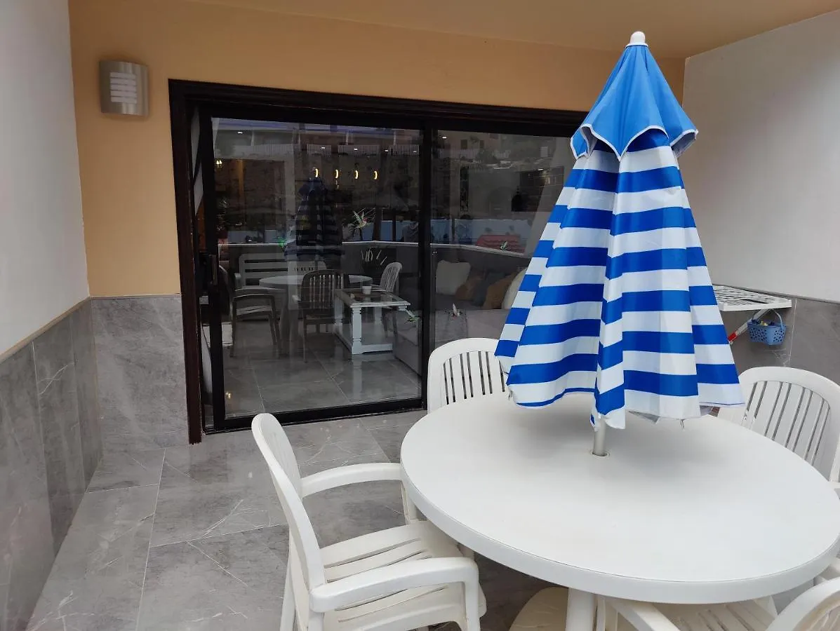 One Bed Ground Floor Pool View Apartment San Miguel de Abona 0*,  Spain
