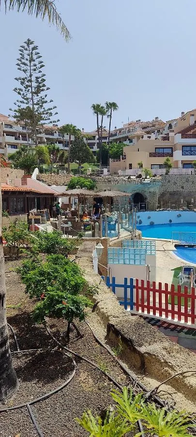 One Bed Ground Floor Pool View Apartment San Miguel de Abona